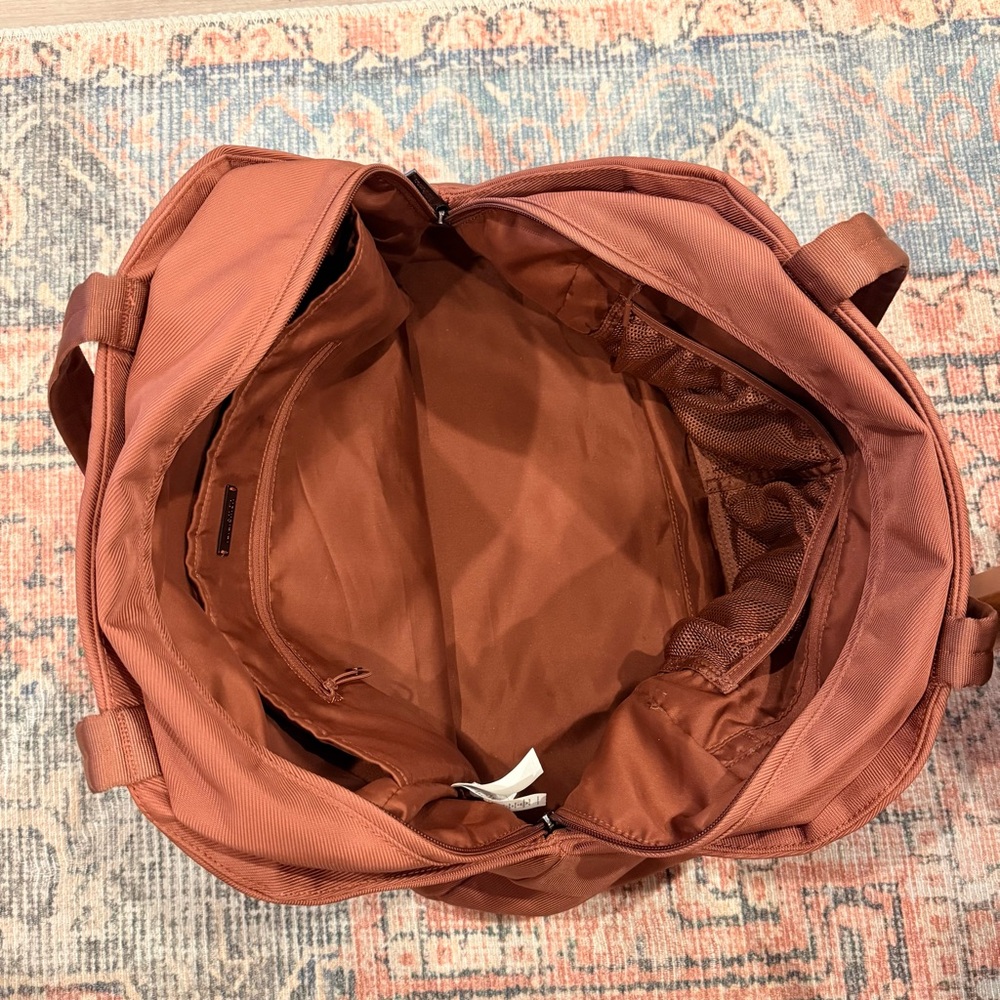 Lululemon Go Getter Bag 2.0 25L - Picture 9 of 14